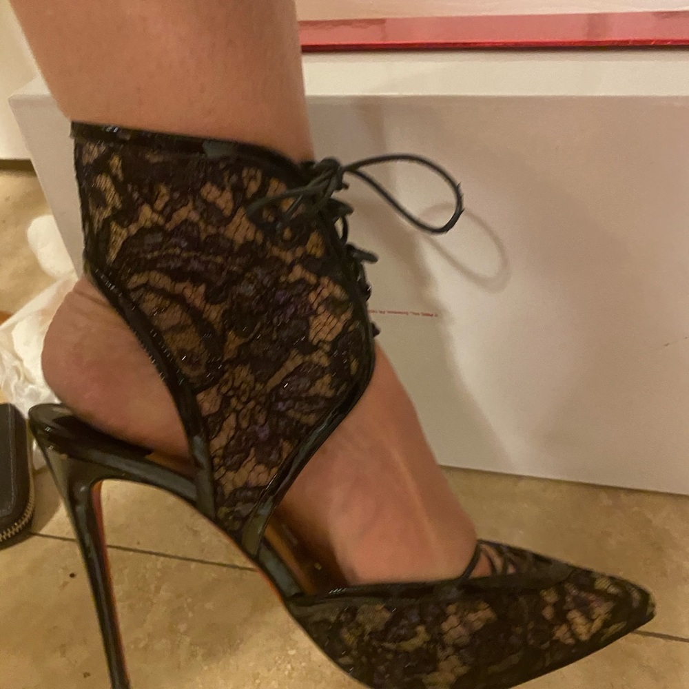 💖 NWT Louboutin sexy black lace up heels! - Picture 8 of 9